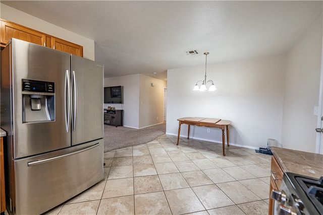 2724 Chambers Avenue, Kingman, AZ 86401