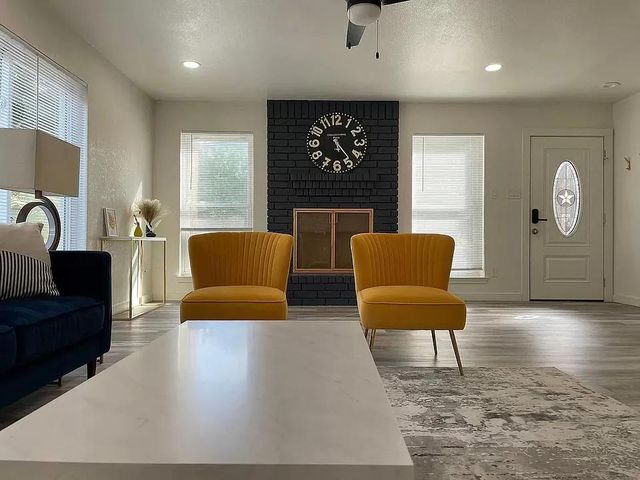 2502 Tracy CV, Leander, TX 78641