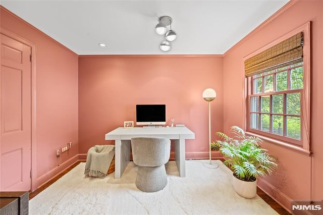 215 Upper Mountain, Montclair, NJ 07042