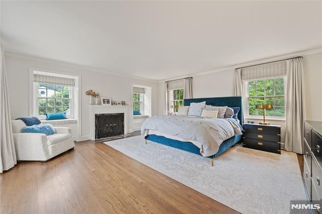 215 Upper Mountain, Montclair, NJ 07042