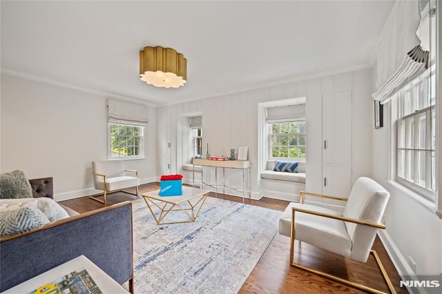 215 Upper Mountain, Montclair, NJ 07042