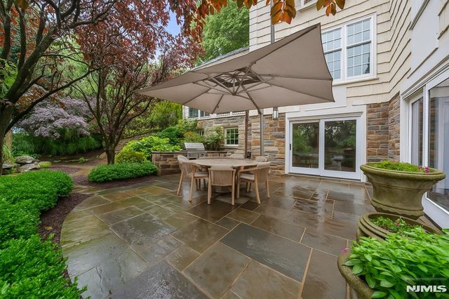 215 Upper Mountain, Montclair, NJ 07042