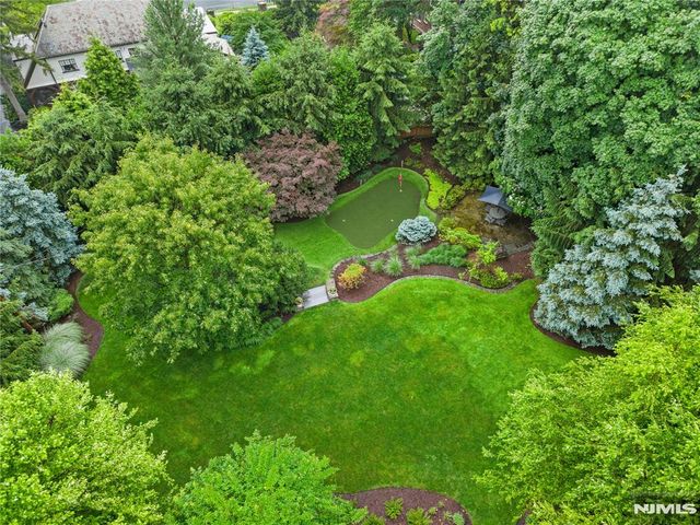 215 Upper Mountain, Montclair, NJ 07042