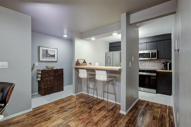 901 NW 7th Street 106, Oklahoma City, OK 73106