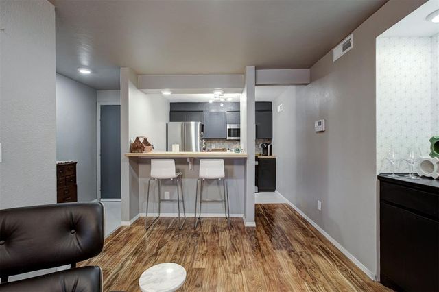 901 NW 7th Street 106, Oklahoma City, OK 73106