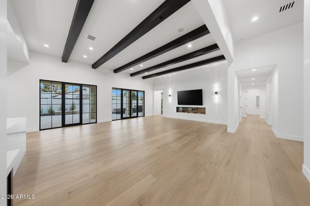 8355 E SAN RAMON Drive, Scottsdale, AZ 85258