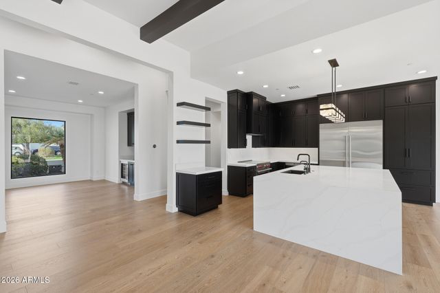 8355 E SAN RAMON Drive, Scottsdale, AZ 85258