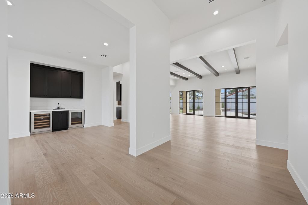 Image 15 of property listing at 8355 E SAN RAMON Drive, Scottsdale, AZ 85258