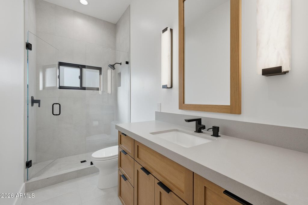 Image 28 of property listing at 8355 E SAN RAMON Drive, Scottsdale, AZ 85258