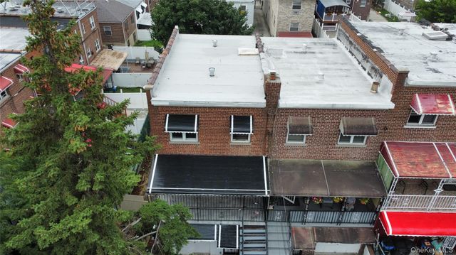 954 E 212th Street, Bronx, NY 10469