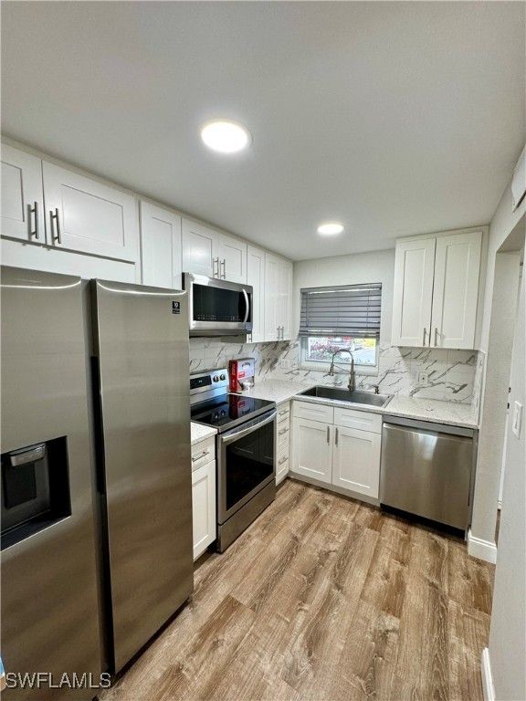 400 Forest Lakes BLVD 111, Naples, FL 34105