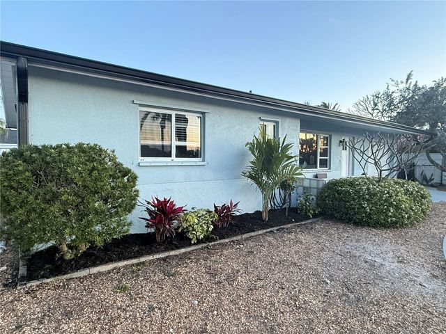 490 82ND AVENUE, St Pete Beach, FL 33706