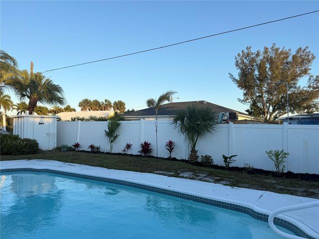 490 82ND AVENUE, St Pete Beach, FL 33706