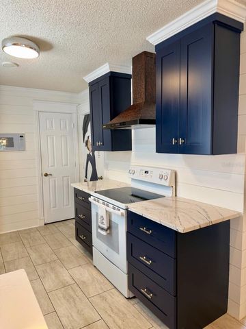 1140 BERNARDO BOULEVARD, Lady Lake, FL 32159