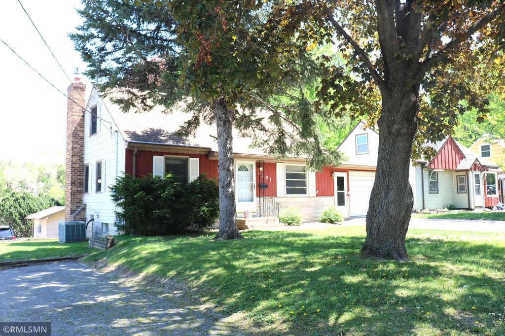 4301 2nd Street NE, Columbia Heights, MN 55421 — photo 2