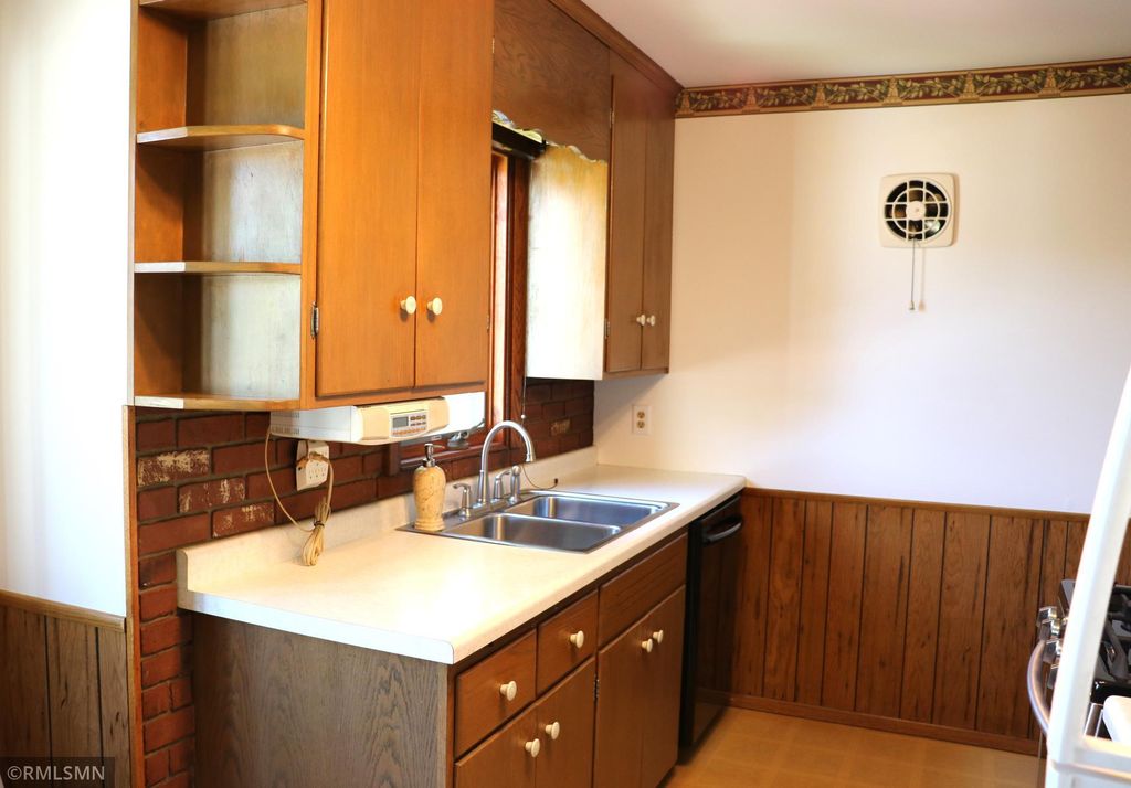 4301 2nd Street NE, Columbia Heights, MN 55421 — photo 4