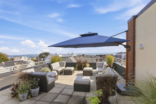 15 Ocean 206, Winthrop, MA 02152