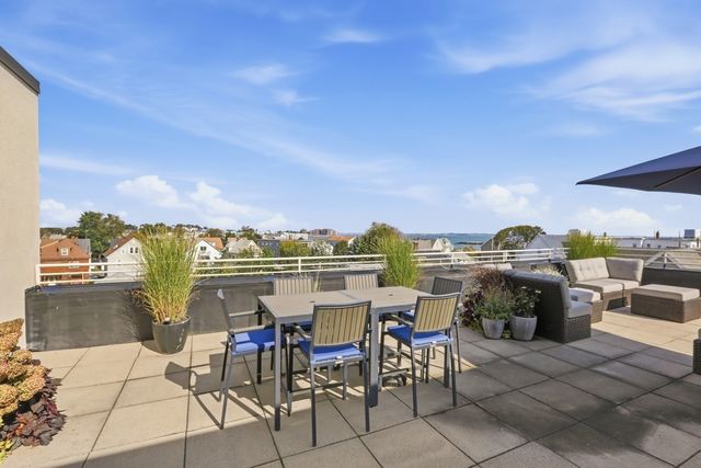 15 Ocean 206, Winthrop, MA 02152