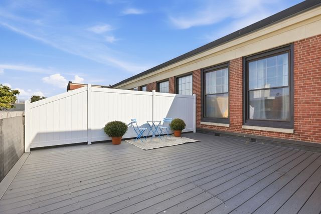 15 Ocean 206, Winthrop, MA 02152