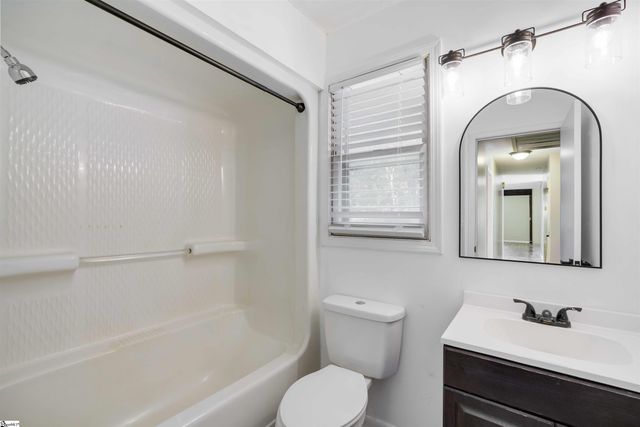 130 Daniel Drive, Anderson, SC 29626