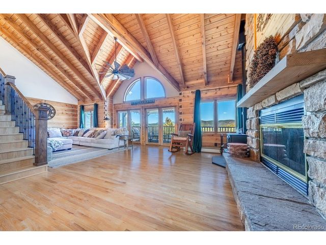 13939 Forest Ln, Larkspur, CO 80118