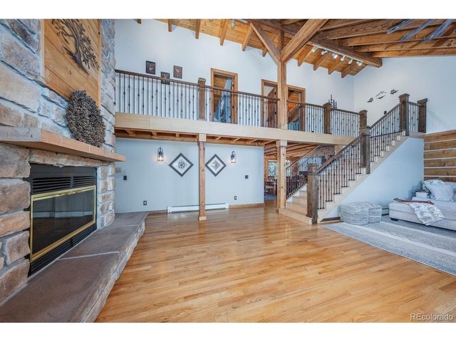 13939 Forest Ln, Larkspur, CO 80118