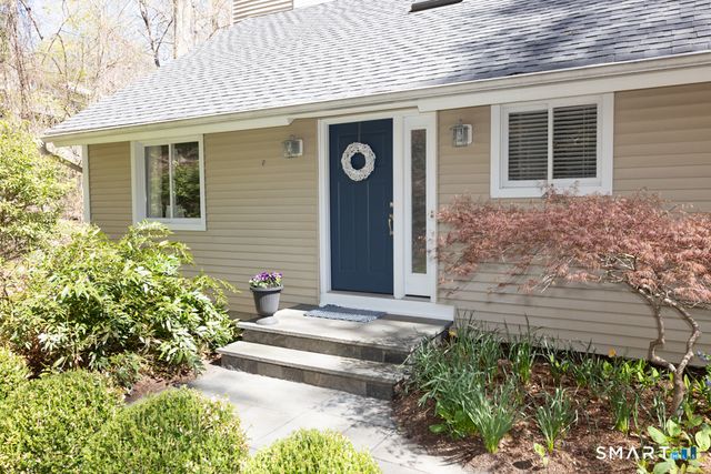 7 Mitchel Terrace, Essex, CT 06442