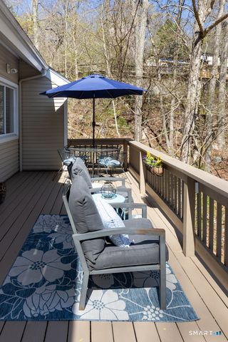 7 Mitchel Terrace, Essex, CT 06442