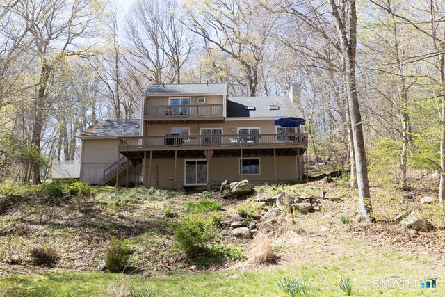 7 Mitchel Terrace, Essex, CT 06442