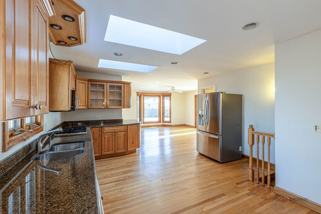 9213 Mason Avenue, Morton Grove, IL 60053