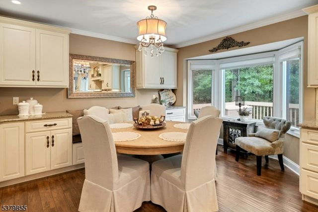 90 Sunrise Dr, Long Hill Twp., NJ 07933