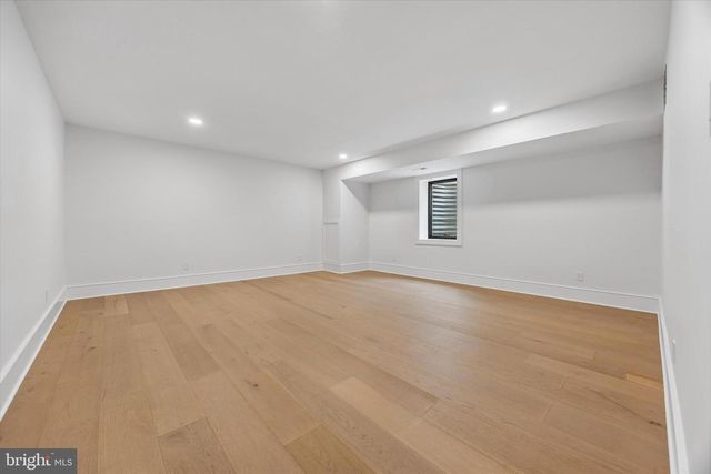 18 BEATTY LN, Malvern, PA 19355