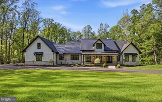 18 BEATTY LN, Malvern, PA 19355