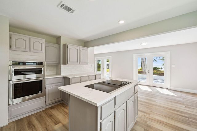 2208 Bay Grove Road, Freeport, FL 32439