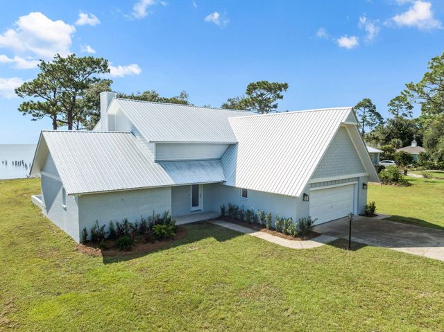 2208 Bay Grove Road, Freeport, FL 32439