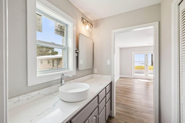 2208 Bay Grove Road, Freeport, FL 32439