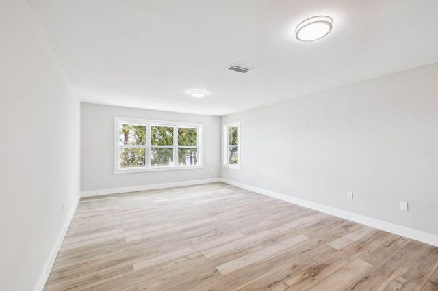 2208 Bay Grove Road, Freeport, FL 32439