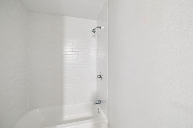 2208 Bay Grove Road, Freeport, FL 32439