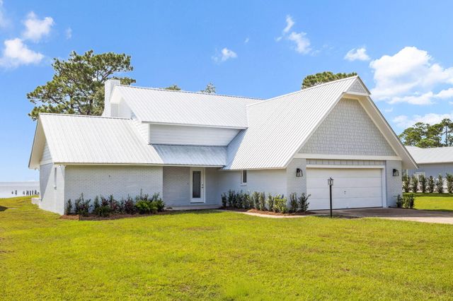 2208 Bay Grove Road, Freeport, FL 32439