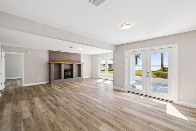 2208 Bay Grove Road, Freeport, FL 32439