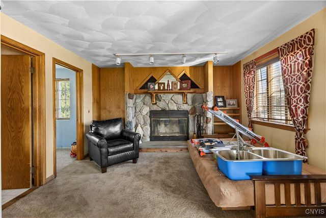 6317 State Route 233, Westmoreland, NY 13440