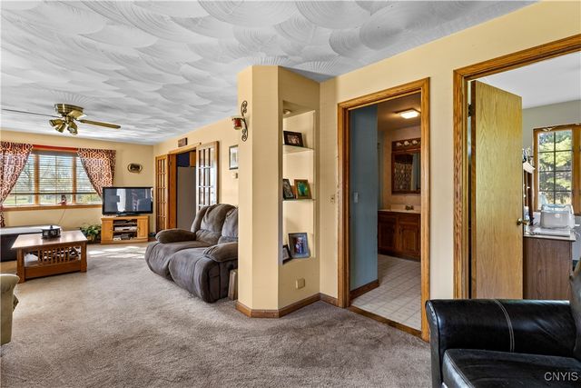 6317 State Route 233, Westmoreland, NY 13440