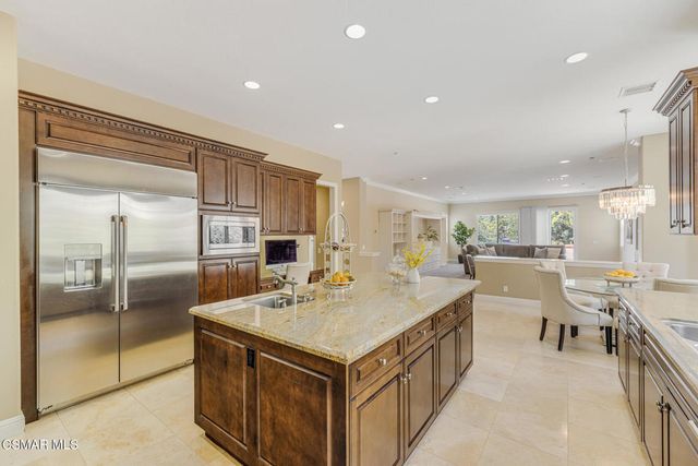 12376 Palmer Drive, Moorpark, CA 93021