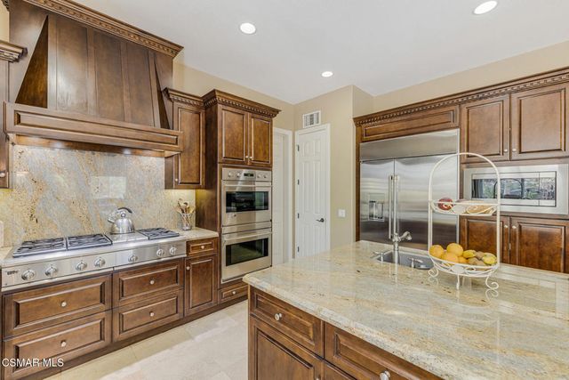 12376 Palmer Drive, Moorpark, CA 93021