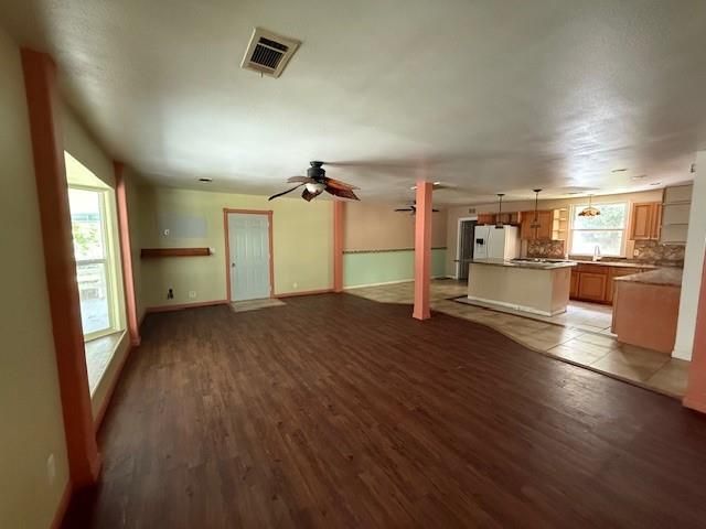 804 Tovrea Road, Alvin, TX 77511