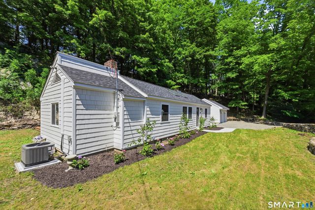 224 Ramapoo Road, Ridgefield, CT 06877