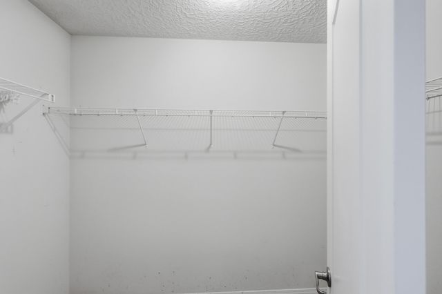 641 Creekside Avenue SW, Los Lunas, NM 87031