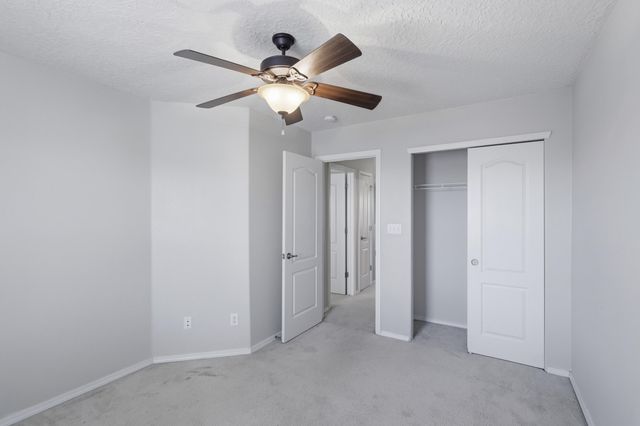 641 Creekside Avenue SW, Los Lunas, NM 87031