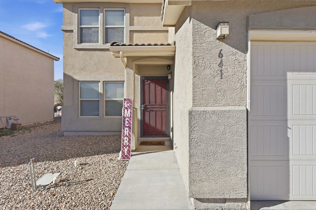 641 Creekside Avenue SW, Los Lunas, NM 87031