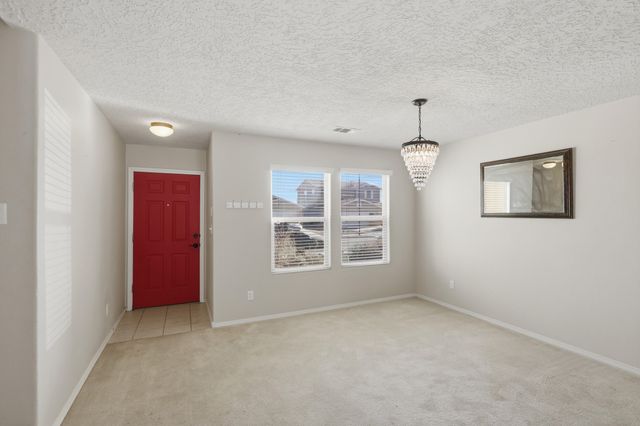 641 Creekside Avenue SW, Los Lunas, NM 87031